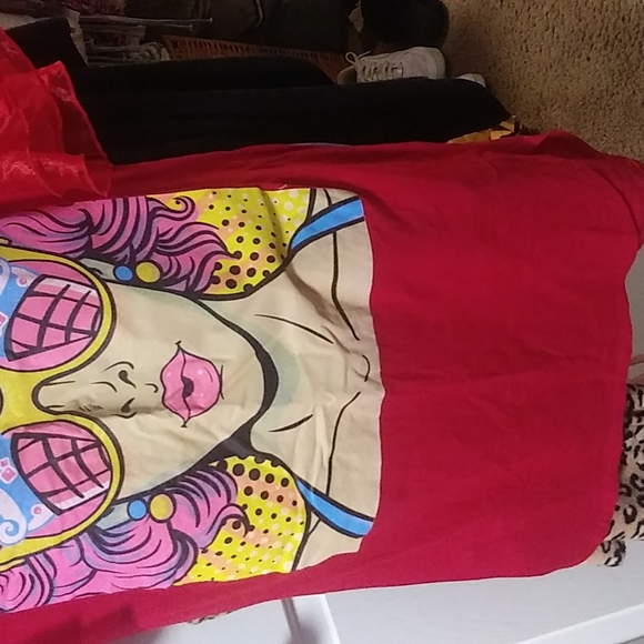 Dress - Picture 2 of 2